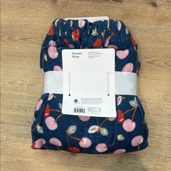 Room Essentials Cherry Patterned Shower Wrap - Picture 2 of 3